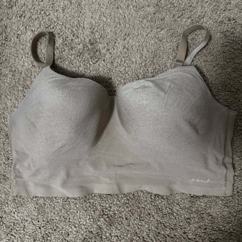 Nude Pink Victoria’s Secret Wireless Lightly Lined Bra XL